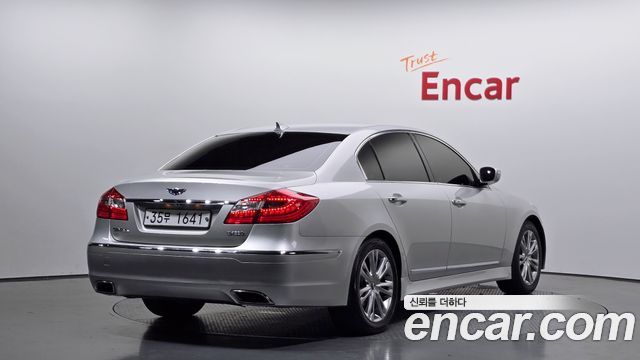 Hyundai Genesis из Кореи Encar