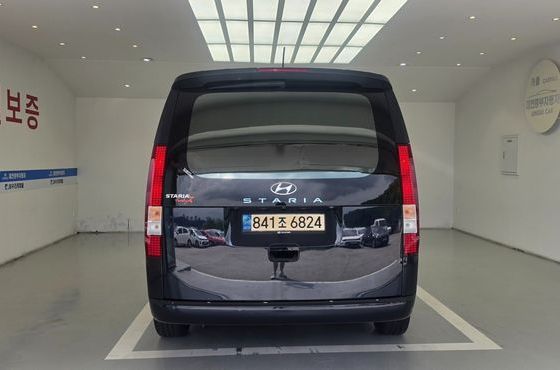 Hyundai Staria Cargo 5-Seater Modern — пробег 35 700 км — фото 5 из 5