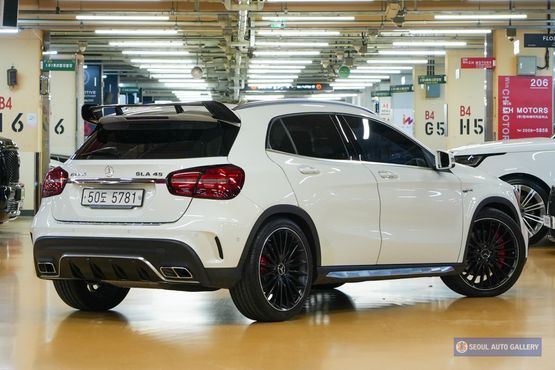 Mercedes-Benz GLA-Class GLA45 AMG 4MATIC — пробег 22 984 км — фото 2 из 5