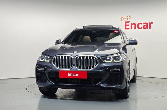BMW X6 xDrive40i M Sport — пробег 32 524 км — фото 3 из 5