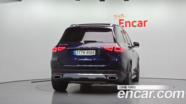 Mercedes-Benz GLE-Class GLE350e 4MATIC — пробег 29 365 км — фото 4 из 5