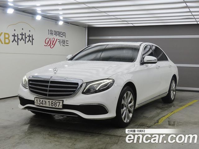 Mercedes-Benz E-Class из Кореи Encar
