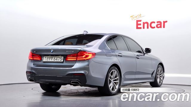 BMW 5-Series 520d xDrive M Sport Package — пробег 182 558 км — фото 2 из 5