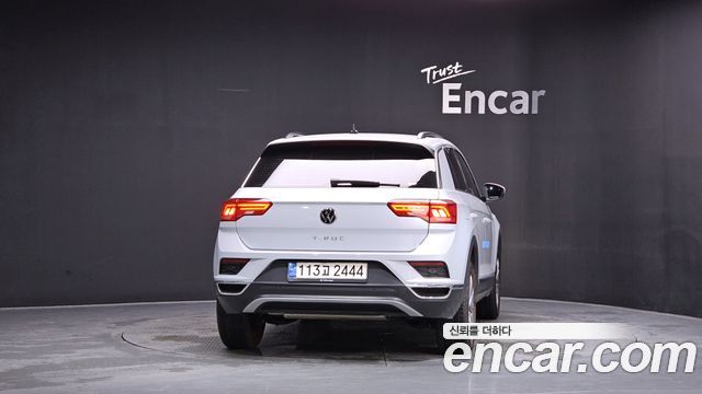 Volkswagen T-Roc 2.0 TDI Style — пробег 43 854 км — фото 4 из 5
