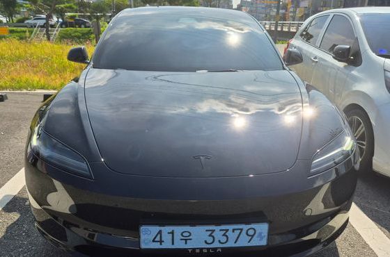Tesla Model 3 Premium Long Range RWD — пробег 750 км — фото 1 из 5