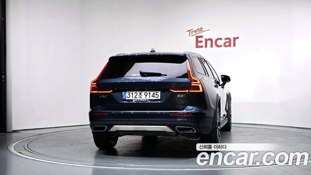 Volvo V60 из Кореи Encar