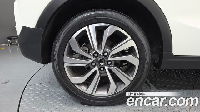 Ssangyong TIBOLI из Кореи Encar