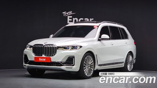 BMW X7 xDrive 40d Design Pure Excellence 7-Seater — пробег 82 872 км — фото 1 из 5