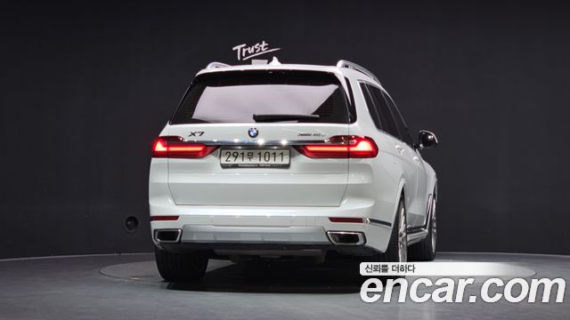 BMW X7 xDrive 40d Design Pure Excellence 7-Seater — пробег 82 872 км — фото 4 из 5