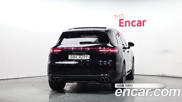 Porsche Cayenne 4.0 Turbo — пробег 87 504 км — фото 4 из 5