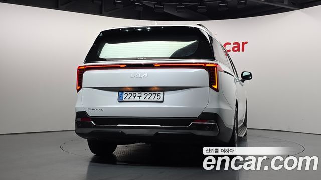 Kia Carnival Diesel 7-Seater Signature — пробег 38 357 км — фото 4 из 5