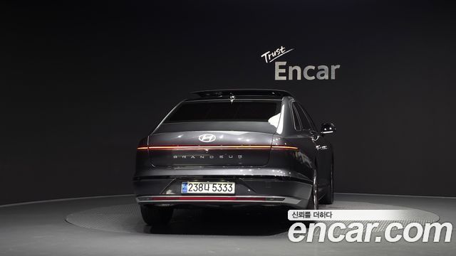 Hyundai Grandeur из Кореи Encar