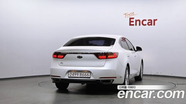 Kia K7 из Кореи Encar