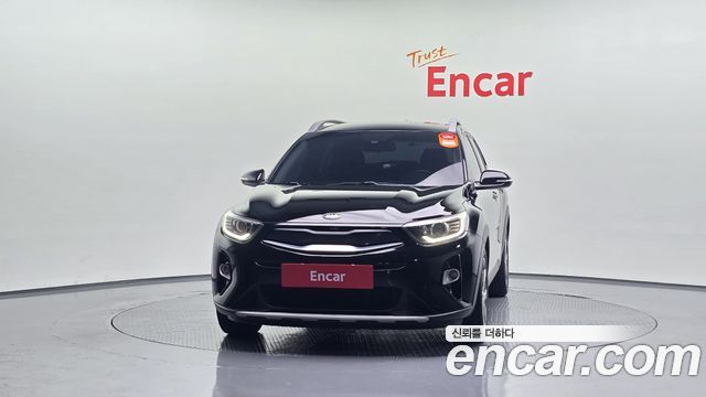 Kia Stonic из Кореи Encar
