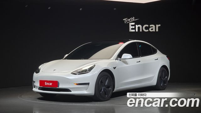 Tesla Model 3 Standard Range Plue RWD — пробег 91 641 км — фото 1 из 5