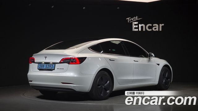 Tesla Model 3 Standard Range Plue RWD — пробег 91 641 км — фото 2 из 5