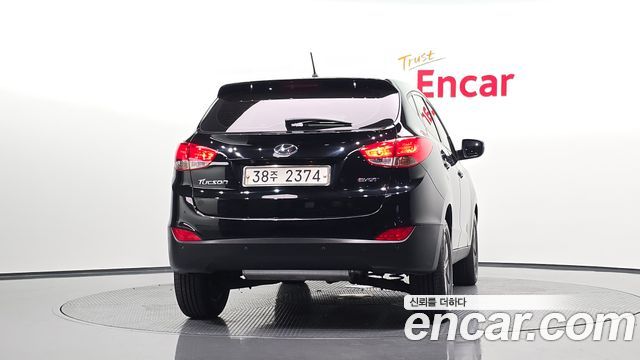 Hyundai Tucson Diesel(e-VGT) 2WD Smart special — пробег 128 928 км — фото 4 из 5
