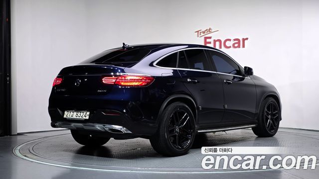 Mercedes-Benz GLE-Class GLE350 d 4MATIC Coupe — пробег 127 463 км — фото 2 из 5