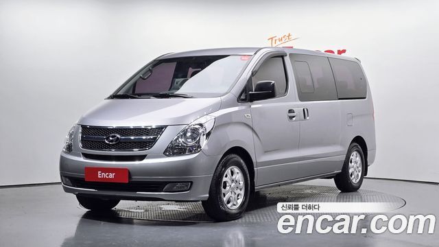 Hyundai Starex 12-Seater Wagon CVX Premium — пробег 187 591 км — фото 1 из 5