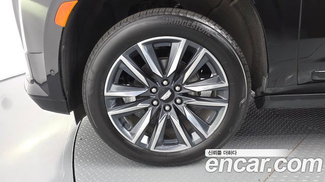 Cadillac Escalade из Кореи Encar