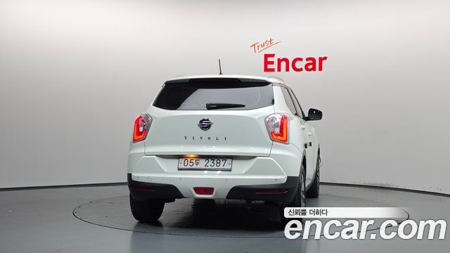 Ssangyong TIBOLI из Кореи Encar