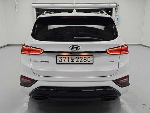 Hyundai Santafe Diesel 2,0 4WD Inspiration — пробег 104 497 км — фото 4 из 5