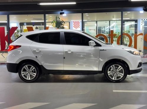 Hyundai Tucson Hydrogen(Fuel Cell) 2WD — пробег 127 006 км — фото 3 из 5