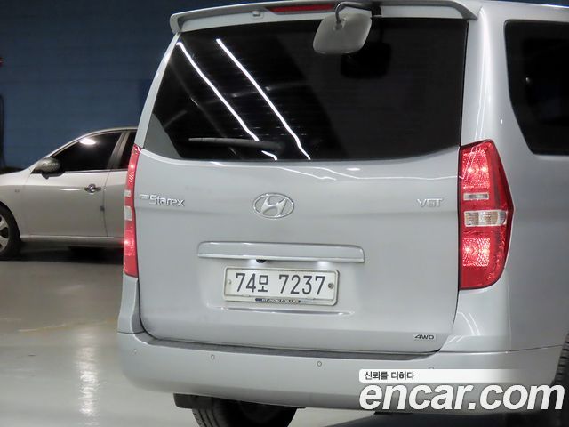 Hyundai Starex 4WD Wagon 11-Seater Modern — пробег 116 000 км — фото 5 из 5