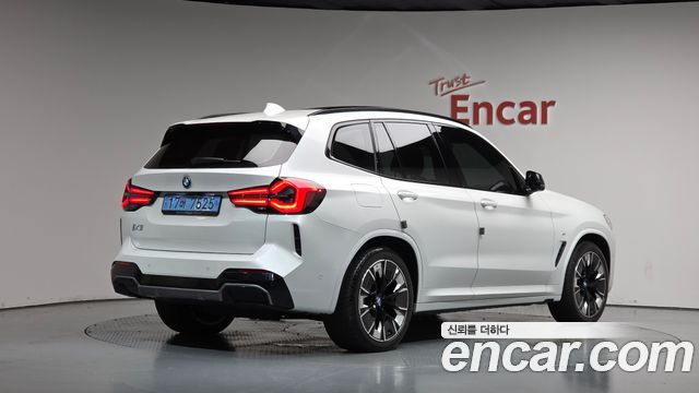 BMW iX3 M Sports — пробег 51 401 км — фото 2 из 5