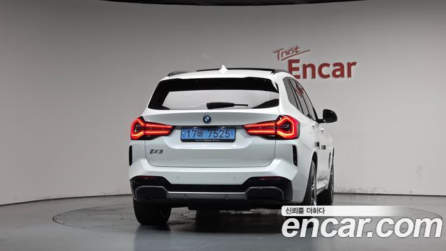 BMW iX3 M Sports — пробег 51 401 км — фото 4 из 5