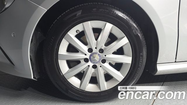 Mercedes-Benz A-Class из Кореи Encar