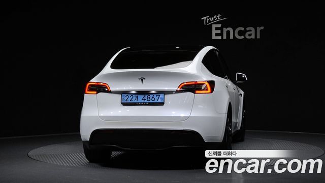 Tesla Model Y RWD — пробег 49 819 км — фото 4 из 5