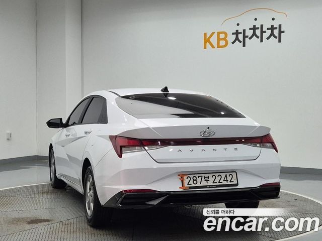 Hyundai AVANTE из Кореи Encar