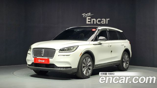 Lincoln Corsair 2.0 Reserve AWD — пробег 43 625 км — фото 1 из 5
