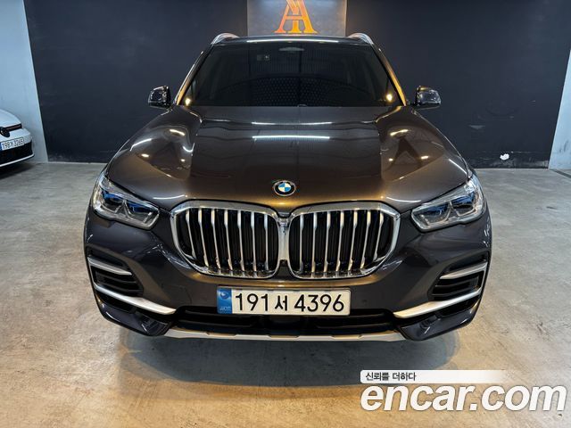 BMW X5 xDrive 30d xLine — пробег 66 000 км — фото 3 из 5