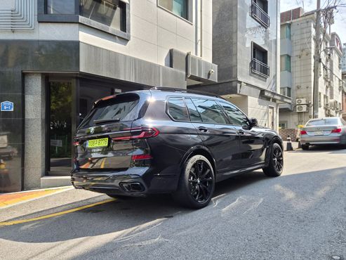 BMW X7 M60i xDrive M sport 6STR — пробег 8 000 км — фото 2 из 5