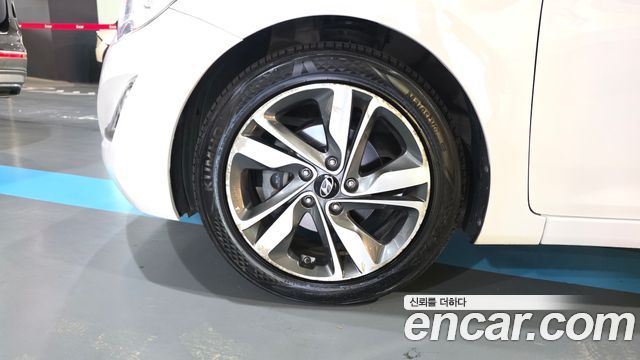 Hyundai AVANTE из Кореи Encar