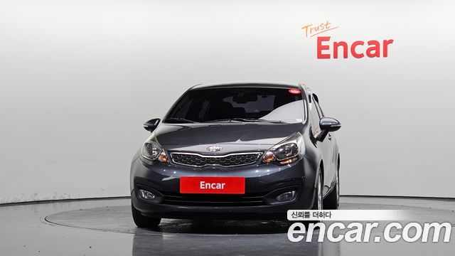 Kia pride 1.6 GDI Sedan Luxury — пробег 164 571 км — фото 3 из 5