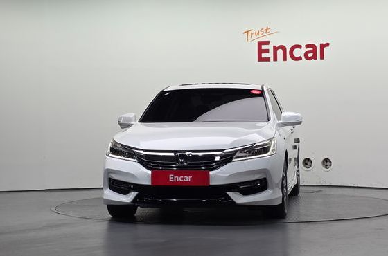 Honda Accord 2.0 Hybrid 9th — пробег 83 749 км — фото 3 из 5