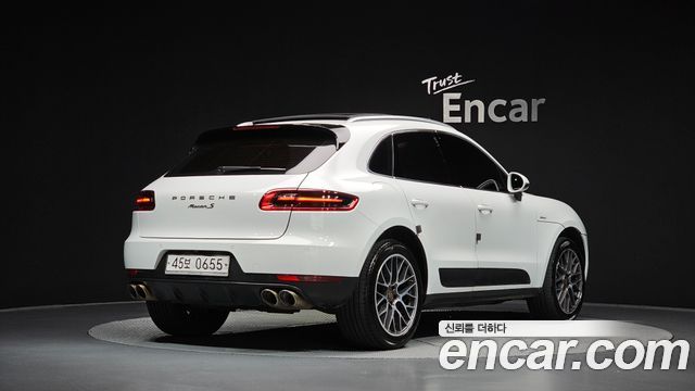 Porsche Macan из Кореи Encar