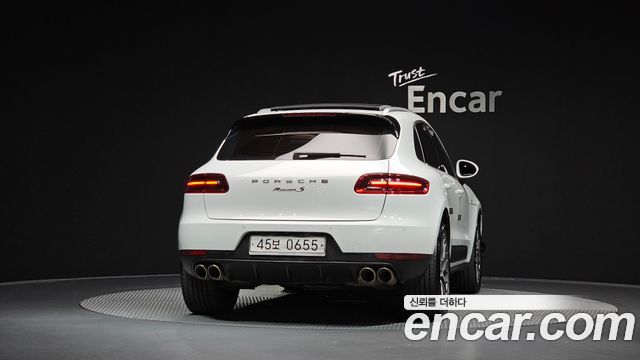 Porsche Macan из Кореи Encar