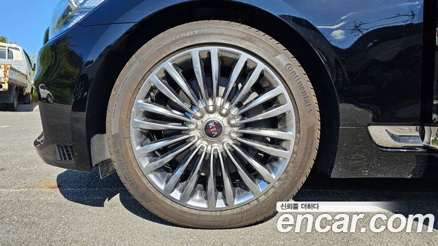 Kia K9 из Кореи Encar