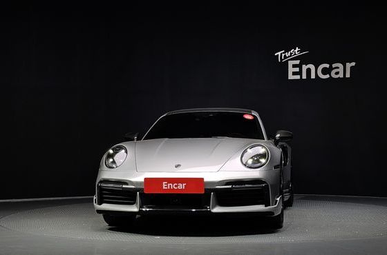 Porsche 911 Turbo S — пробег 16 260 км — фото 3 из 5