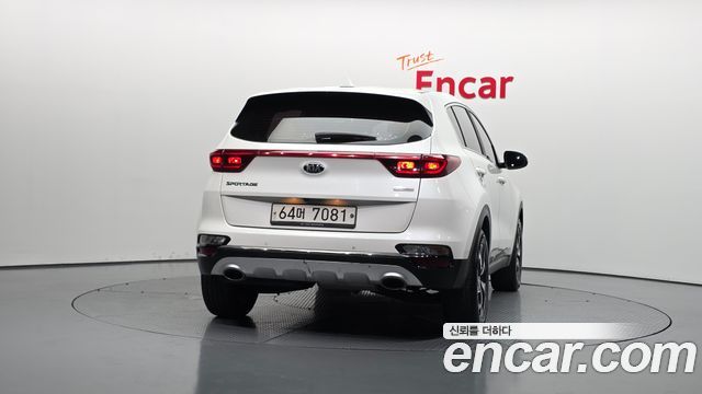 Kia Sportage Diesel 2.0 2WD Luxury — пробег 205 777 км — фото 4 из 5