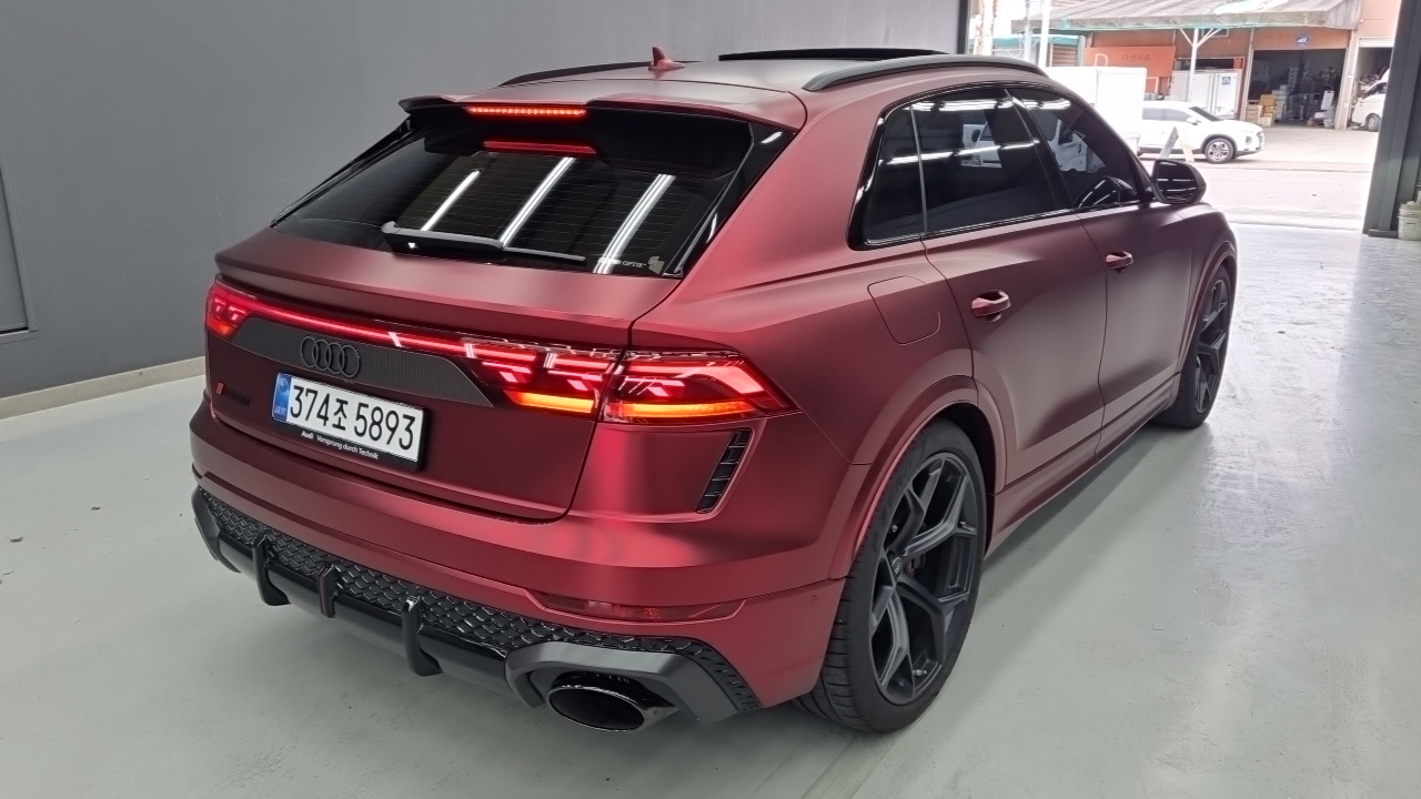 Audi RSQ8 4.0 TFSI Quattro Performance — пробег 9 000 км — фото 2 из 5