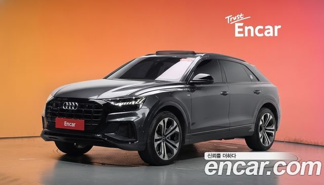 Audi Q8 55 TFSI Quattro Premium — пробег 38 741 км — фото 1 из 5