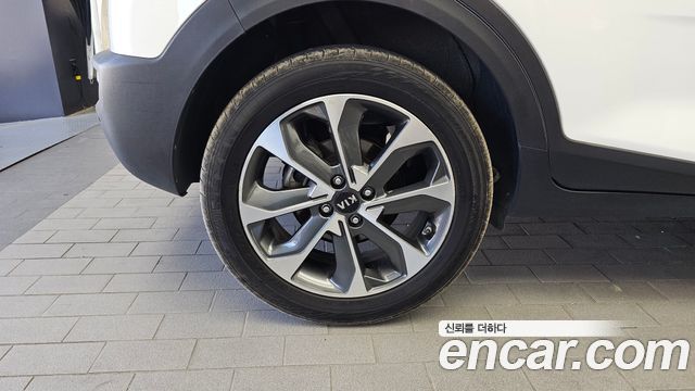 Kia Stonic из Кореи Encar