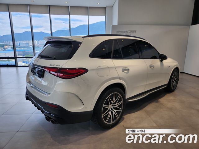 Mercedes-Benz GLC-Class AMG GLC43 4MATIC — пробег 5 904 км — фото 4 из 5