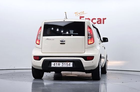 Kia Soul 1.6 GDI Luxury Standard — пробег 140 448 км — фото 4 из 5