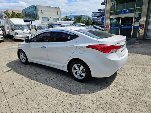 Hyundai AVANTE M16 GDI Luxury — пробег 76 451 км — фото 2 из 5